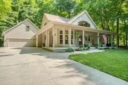 4815 Ironwood, Stanton, MI 48888
