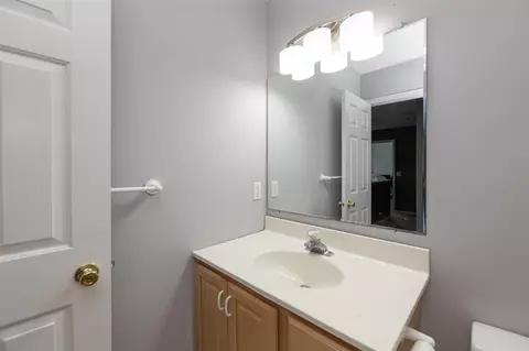 Bath - 5641 Springridge, Portage, MI 49024 photo 3 of 4