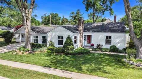 401 Pacific, Plymouth, MI 48170