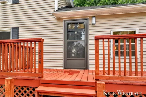 204 Ellis, Belding, MI 48809 photo 29