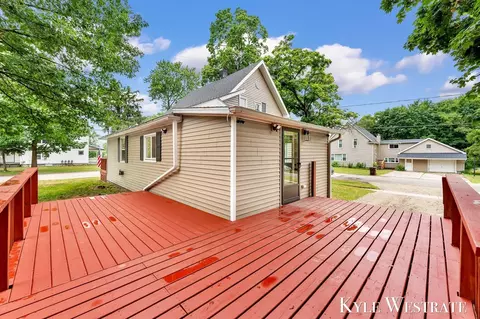 204 Ellis, Belding, MI 48809 photo 33