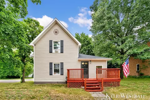204 Ellis, Belding, MI 48809