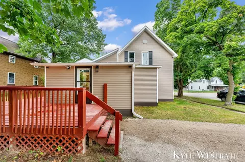 204 Ellis, Belding, MI 48809 photo 36