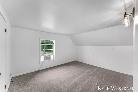 204 Ellis, Belding, MI 48809 photo 26