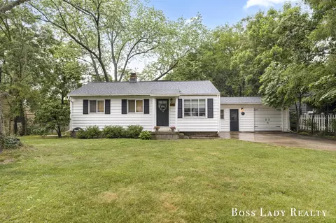 3615 Grape, Grand Rapids, MI 49525