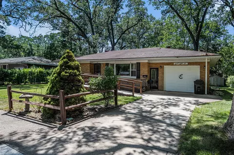 1381 New, Muskegon, MI 49442