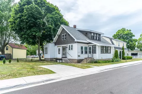 1069 2nd, Muskegon, MI 49440