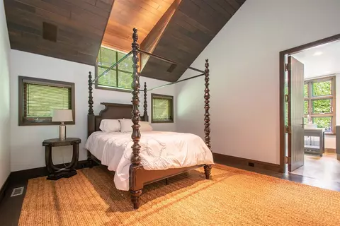 Bedroom - 7085 Youngren, Three Oaks, MI 49128 photo 1 of 8