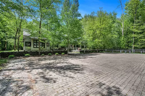 Exterior - 7085 Youngren, Three Oaks, MI 49128 photo 6 of 10