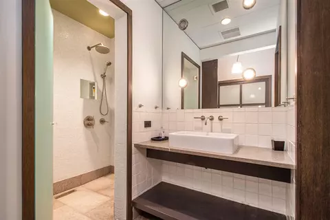 Bath - 7085 Youngren, Three Oaks, MI 49128 photo 8 of 12