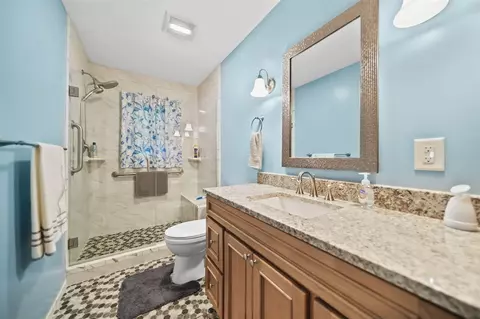 Bath - 5815 Jordan, Jackson, MI 49201 photo 1 of 1