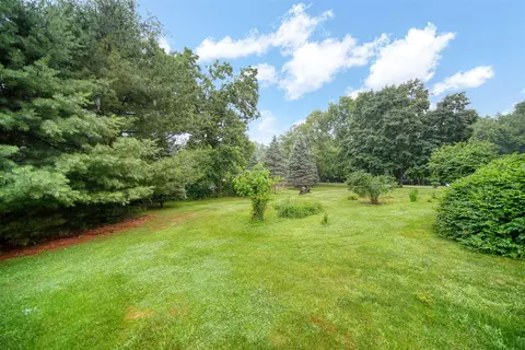 Exterior - 5815 Jordan, Jackson, MI 49201 photo 6 of 7