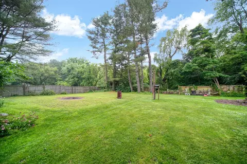 Exterior - 5815 Jordan, Jackson, MI 49201 photo 4 of 7