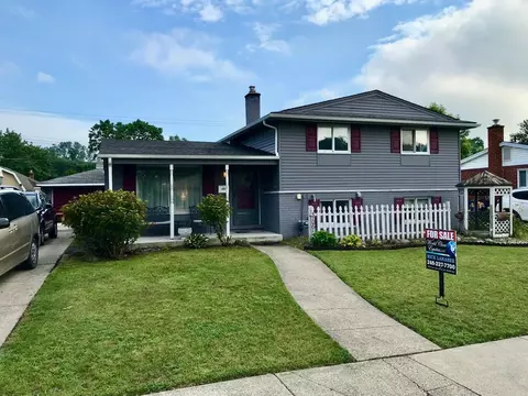 37061 Vincent, Westland, MI 48186