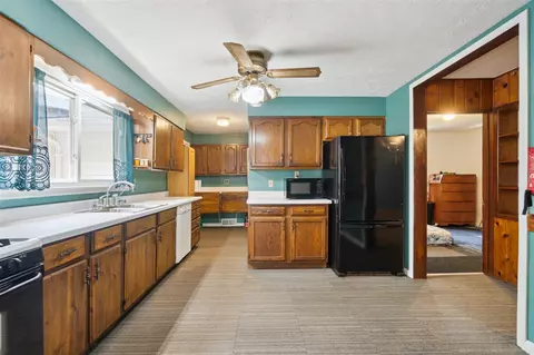 5500 Hague, Jackson, MI 49203 photo 26