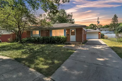 32619 Oakley, Livonia, MI 48154