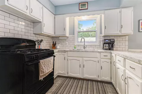 2427 140th, Dorr, MI 49323 photo 10