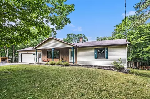 2427 140th, Dorr, MI 49323 photo 4