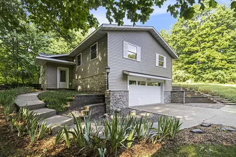 8339 Childsdale, Rockford, MI 49341