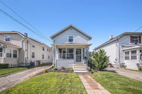 1608 Floral, Jackson, MI 49202