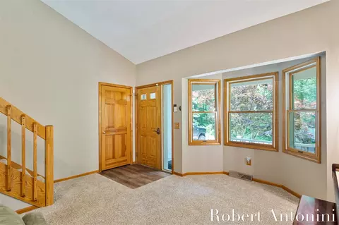 1016 Maple Hl, Ada, MI 49301 photo 13