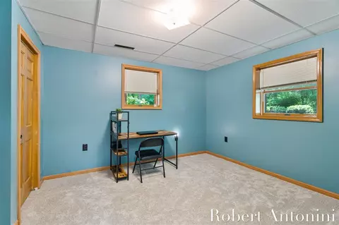 1016 Maple Hl, Ada, MI 49301 photo 35