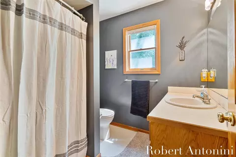 1016 Maple Hl, Ada, MI 49301 photo 30