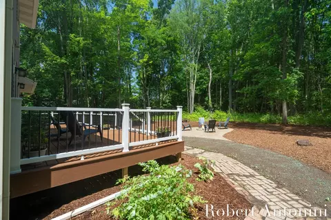 1016 Maple Hl, Ada, MI 49301 photo 10