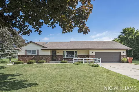 97 13 Mile, Sparta, MI 49345