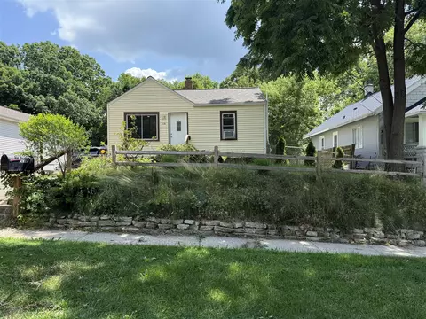 516 Cooper, Kalamazoo, MI 49048