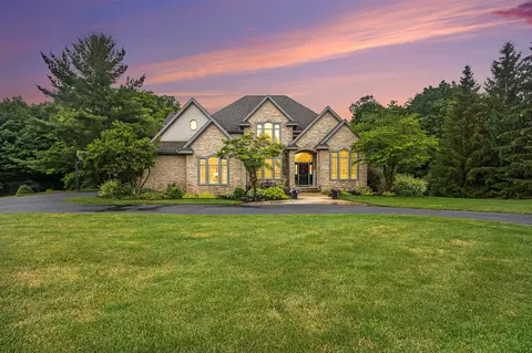 254 Stonehenge, Grandville, MI 49418