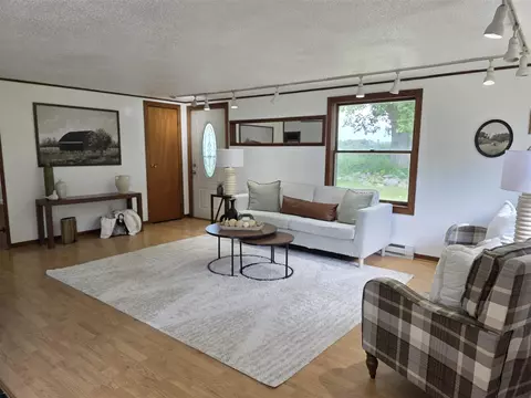 1236 Klink, Tekonsha, MI 49092 photo 2