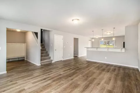 926 Forest, Marshall, MI 49068 photo 2