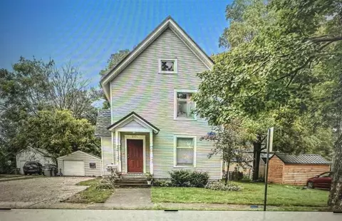 217 S Jefferson, Lowell, MI 49331