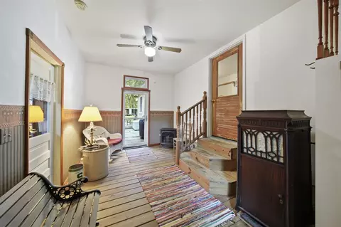 Entry Way - 5933 Mccain, Jackson, MI 49201 photo 2 of 4
