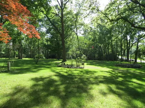 Exterior - 5933 Mccain, Jackson, MI 49201 photo 11 of 11