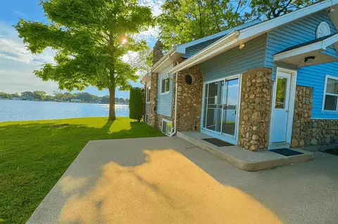 238 Cooks, Michigan Center, MI 49254