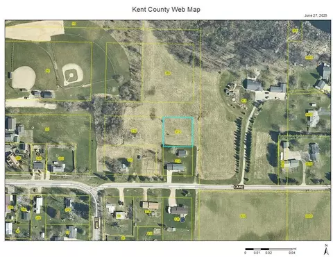 312 E Maple, Sand Lake, MI 49343 photo 2