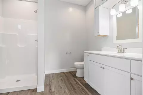 Bath - 57860 James, Three Rivers, MI 49093 photo 1 of 2
