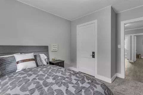 Bedroom - 513 E Bird, Jackson, MI 49203 photo 4 of 6