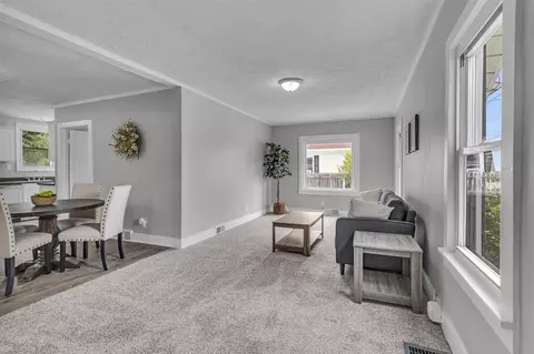 Living - 513 E Bird, Jackson, MI 49203 photo 1 of 3