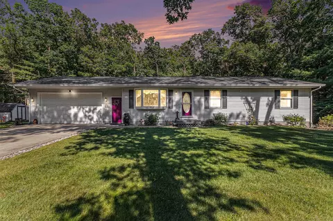 572 Stevenscott, Muskegon, MI 49442