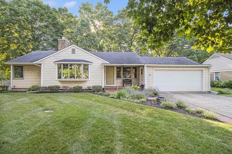 3509 Old Colony, Kalamazoo, MI 49008