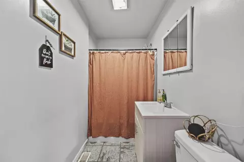 Bath - 709 E Front, Adrian, MI 49221 photo 1 of 1