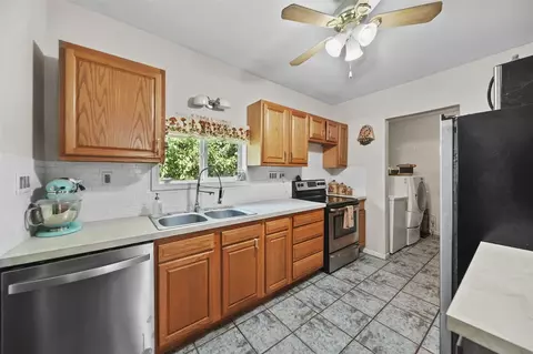 Kitchen - 709 E Front, Adrian, MI 49221 photo 2 of 2
