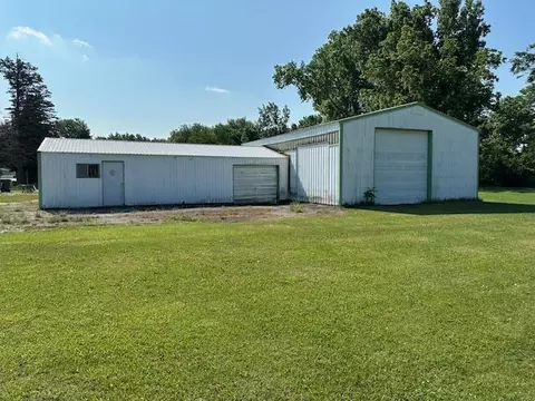S Lakeside, Michigan Center, MI 49254