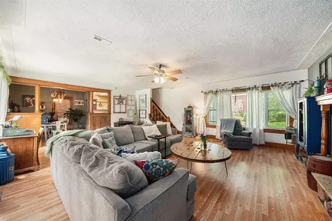 Living - 307 Beech, Freeport, MI 49325 photo 3 of 3