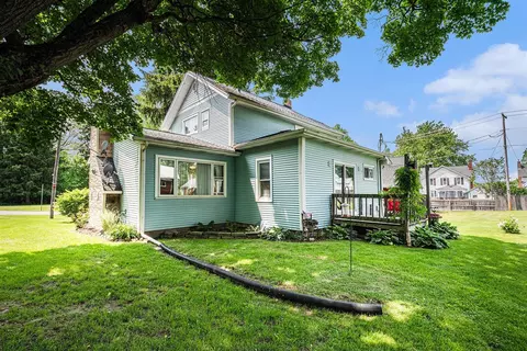 Exterior - 307 Beech, Freeport, MI 49325 photo 11 of 12