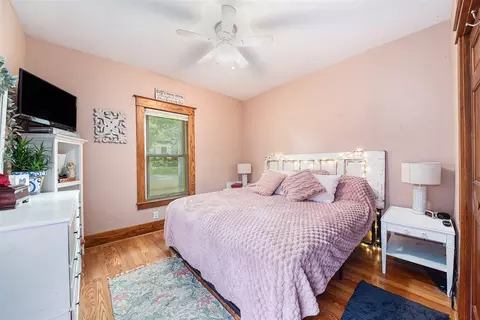 Bedroom - 307 Beech, Freeport, MI 49325 photo 1 of 3