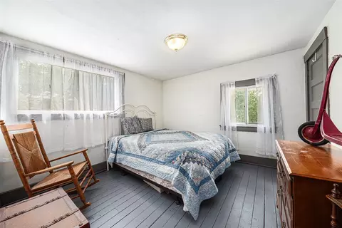 Bedroom - 307 Beech, Freeport, MI 49325 photo 3 of 3